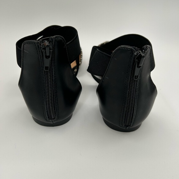 MARI A Animal print flats Size 71/2M  NWOT - Picture 2 of 6